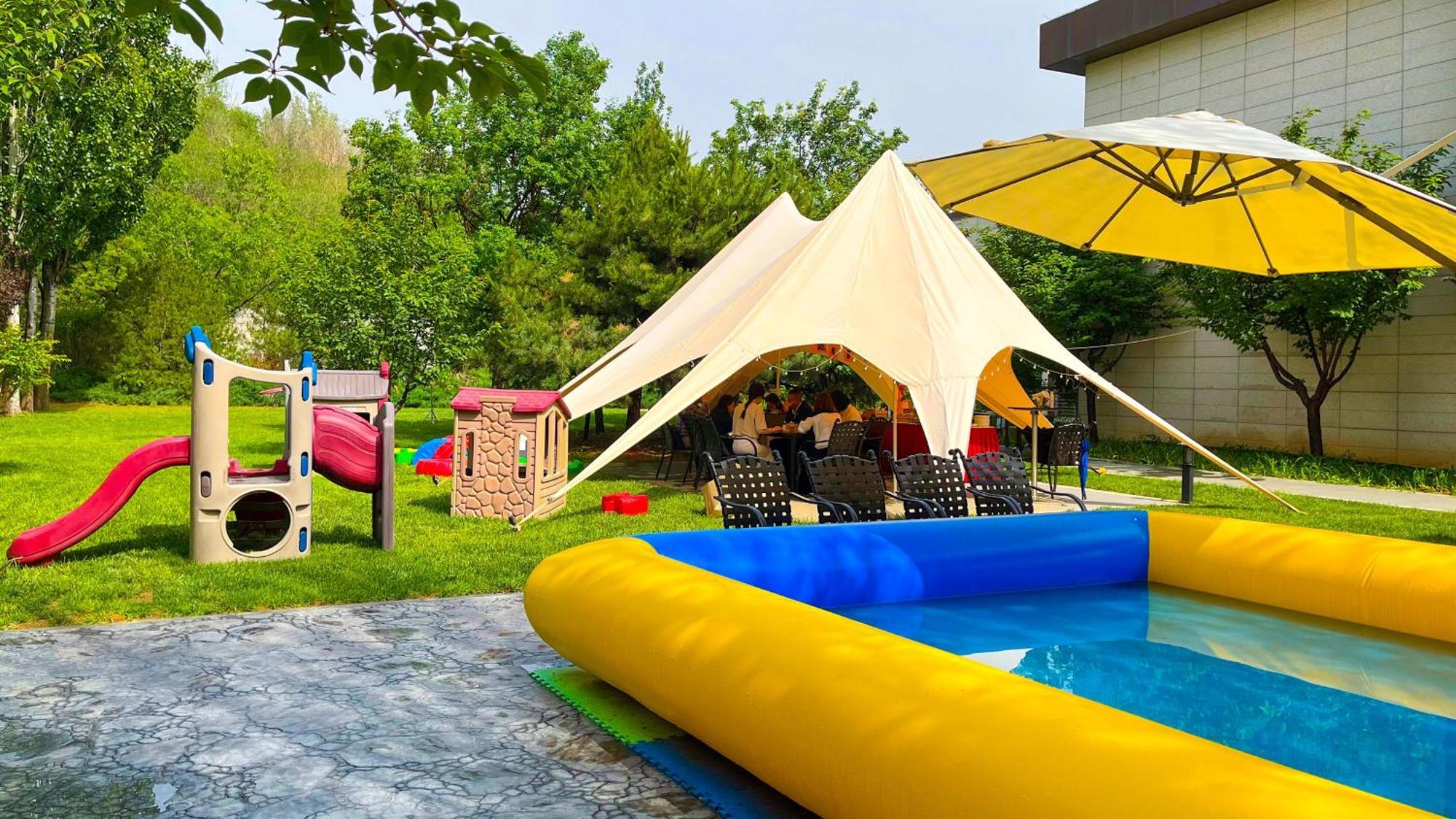 Holiday Inn Beijing Shijingshan Parkview By Ihg Zewnętrze zdjęcie