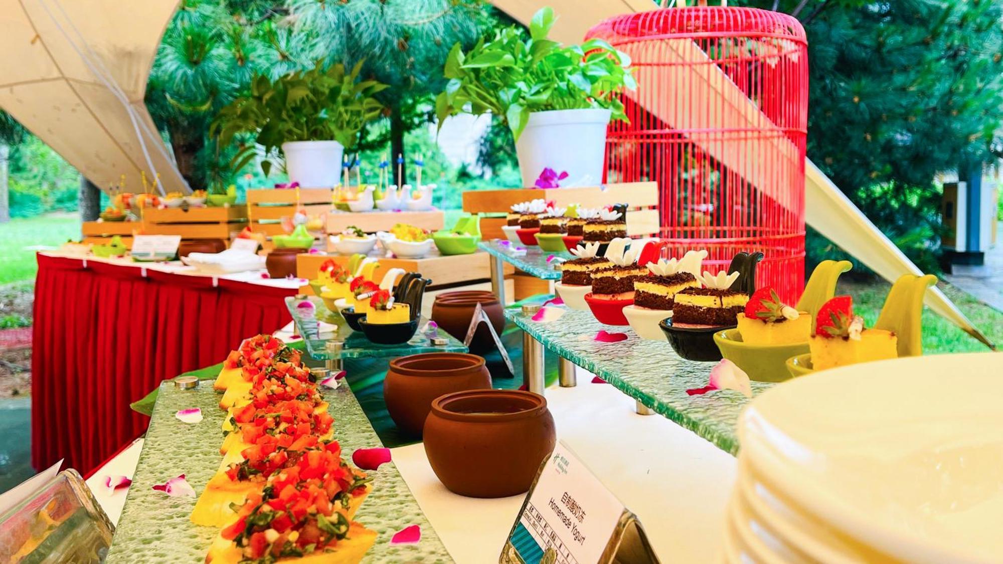 Holiday Inn Beijing Shijingshan Parkview By Ihg Zewnętrze zdjęcie