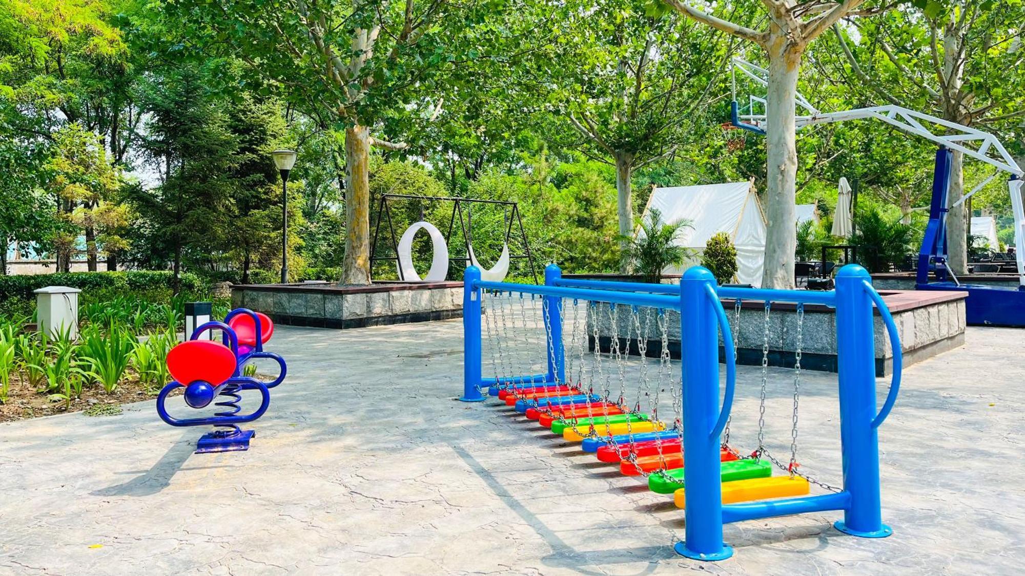 Holiday Inn Beijing Shijingshan Parkview By Ihg Zewnętrze zdjęcie